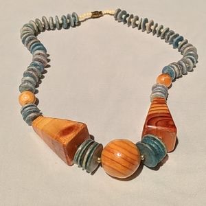 Geometrical Wooden style necklace blue